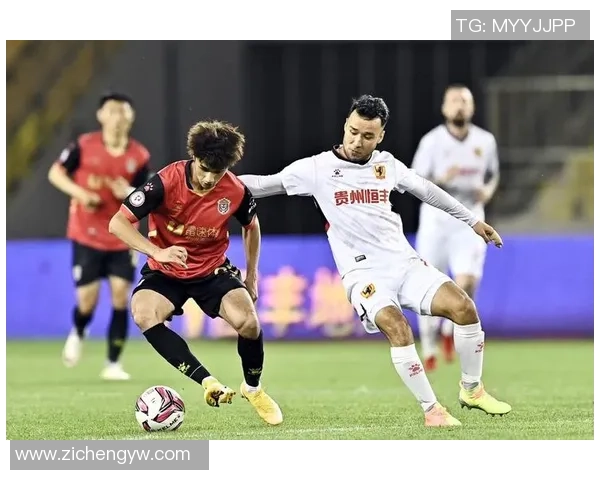 武汉篮球队在精英赛中以85分高居积分榜首位展现强劲实力